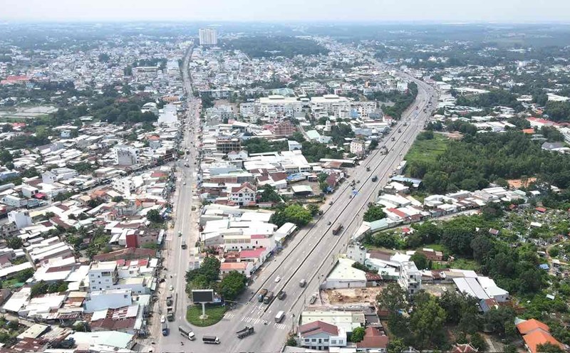 Đưa vào khai thác sân bay Long Thành giai đoạn 1 vào tháng 9 năm 2026