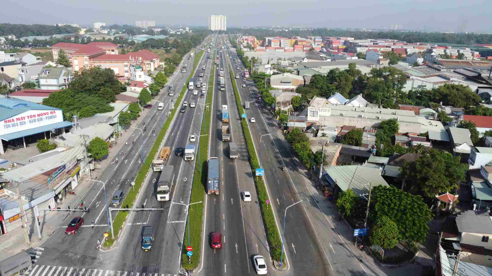 UBND tỉnh Bình Dương cho biết, hiện tỉnh đang triển khai dự án Cải tạo hạ tầng giao thông công cộng tại Bình Dương.