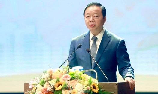 Phó Thủ tướng Chính phủ Trần Hồng Hà phát biểu chỉ đạo tại hội nghị công bố quy hoạch tỉnh Vĩnh Phúc. Ảnh: Hoàng Hùng