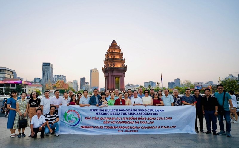 Đoàn đại biểu ĐBSCL khảo sát điểm đến tại Vương quốc Campuchia. Ảnh: Trung tâm Xúc tiến, Thương mại và Đầu tư An Giang