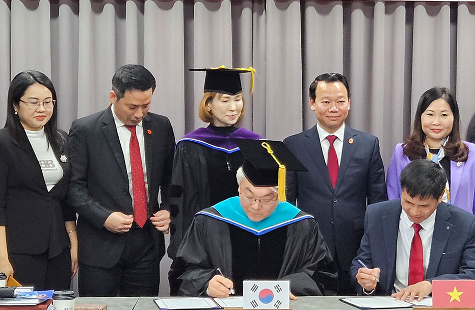 Trường Cao đẳng Nghề Yên Bái và Trường Đại học Songgok đã ký kết thỏa thuận hợp tác