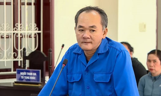 Bị cáo Lâm Văn Điền tại Tòa án nhân dân tỉnh Vĩnh Long. Ảnh: Công an cung cấp. 