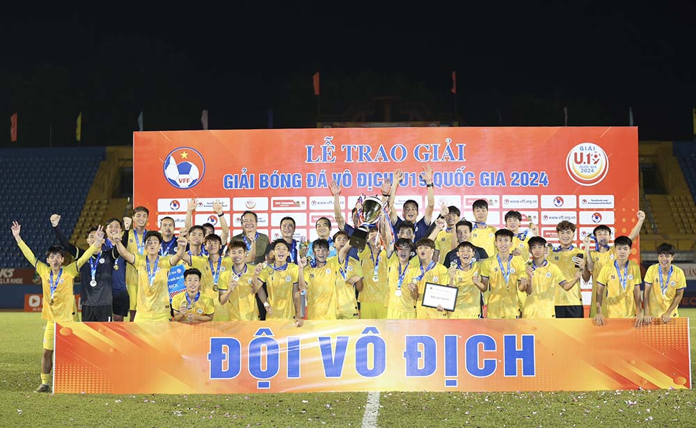 Hà Nội lần thứ 7 vô địch U19 Quốc gia. Ảnh: Thanh Vũ