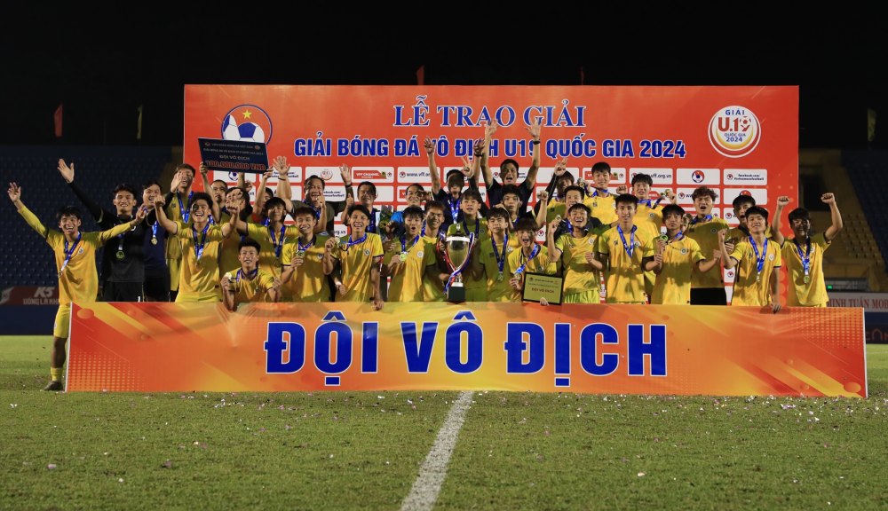 U19 Hà Nội lần thứ bảy vô địch giải U19 Quốc gia. Ảnh: Minh Dân