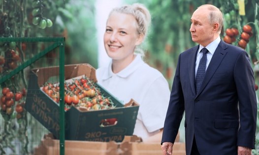 Tổng thống Nga Vladimir Putin thăm vùng Stavropol, ngày 5.3.2024. Ảnh: Sputnik
