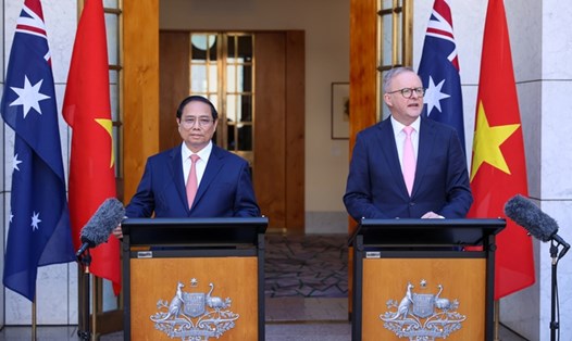 Thủ tướng Chính phủ Phạm Minh Chính và Thủ tướng Anthony Albanese gặp gỡ báo chí và công bố thiết lập quan hệ Đối tác Chiến lược Toàn diện Việt Nam - Australia. Ảnh: VGP