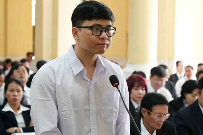 Bị cáo Trương Khánh Hoàng tại tòa. Ảnh: Hoàng Hùng  