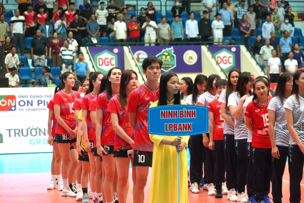 Vòng 1 nội dung nữ giải bóng chuyền vô địch quốc gia 2024 khởi tranh từ ngày 16.3 tại Bình Phước. Ảnh: VFV