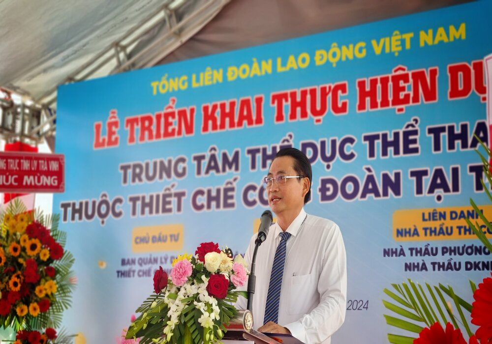 Ông Nguyễn Quỳnh Thiện - Phó Chủ tịch UBND tỉnh Trà Vinh - phát biểu tại buổi lễ. Ảnh: Hoàng Lộc