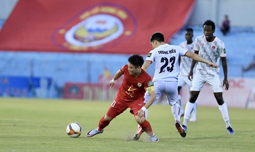 Hồng Lĩnh Hà Tĩnh tiếp tục chia điểm với Hải Phòng trên sân nhà. Ảnh: Hà Tĩnh FC
