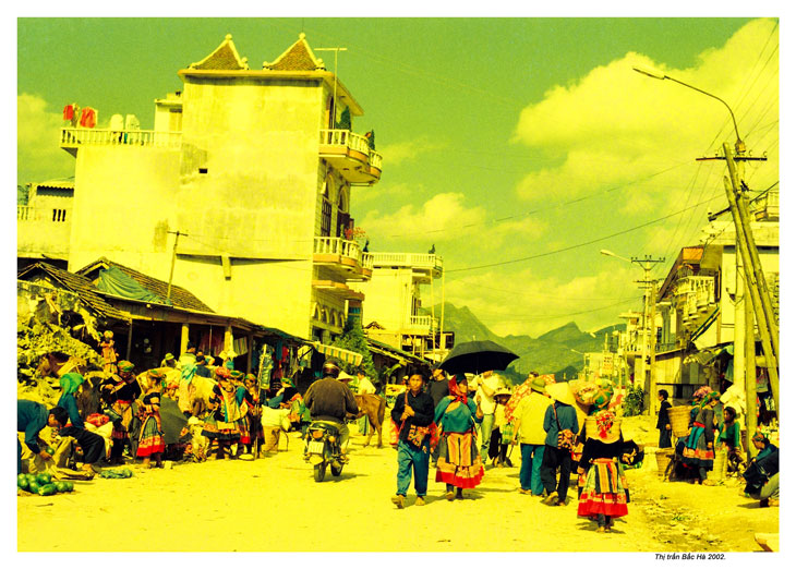 Hình ảnh thị trấn Bắc Hà năm 2002. Ảnh: Chi hội Nghệ sỹ Nhiếp ảnh Lào Cai cung cấp