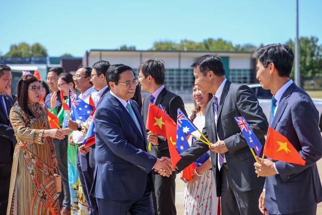 Thủ tướng Chính phủ Phạm Minh Chính cùng Phu nhân rời Canberra, Australia đi Auckland, New Zealand. Ảnh: VGP