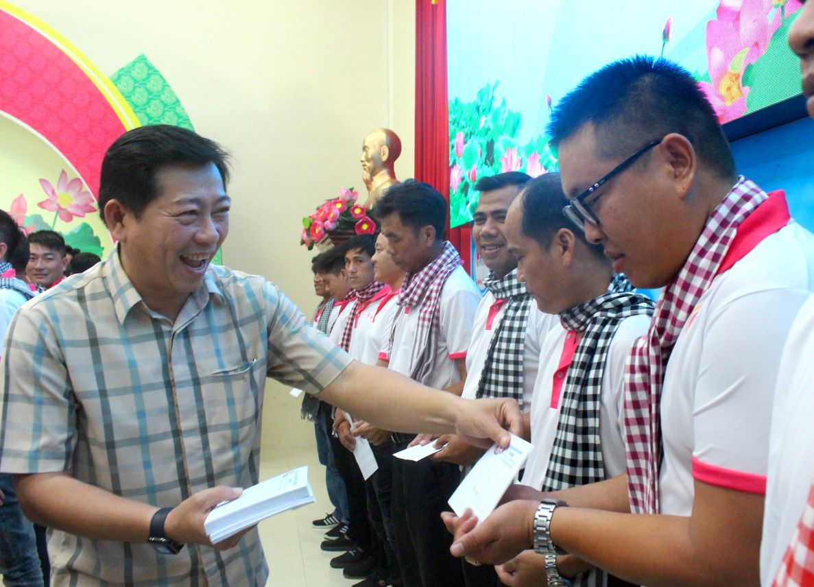 Ông Trần Thanh Nam - Chủ tịch UBND huyện Tam Nông, địa phương dẫn đầu tỉnh về số lao động tham gia làm việc thời vụ đợt 1 năm 2024. Ảnh: Lâm Điền