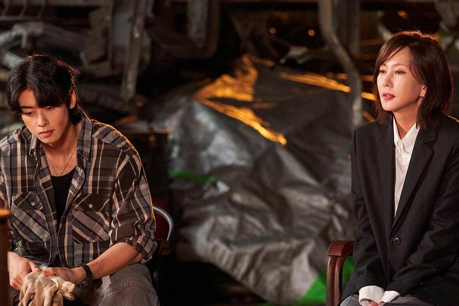 Cảnh trong phim của Cha Eun Woo, Kim Nam Joo. Ảnh: Nhà sản xuất