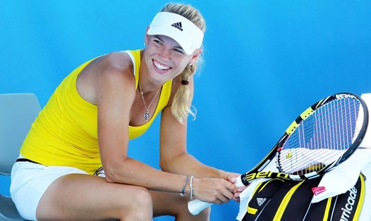 Caroline Wozniacki gặp McCartney Kessler tại vòng 1 giải Charleston Open 2024. Ảnh: WSJ