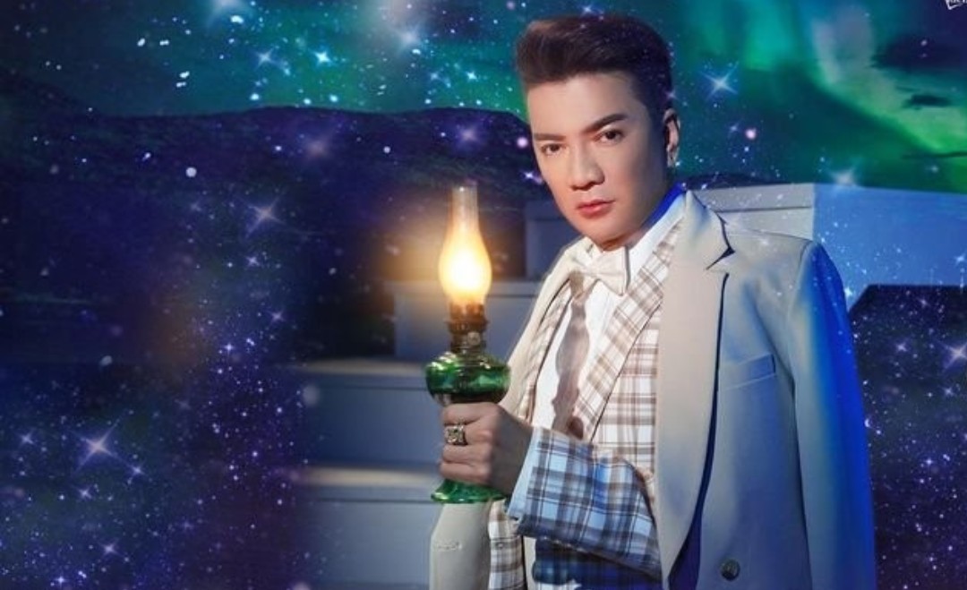 Ca sĩ Đàm Vĩnh Hưng tổ chức liveshow "Ngày em thắp sao trời". Ảnh: Đàm Vĩnh Hưng.