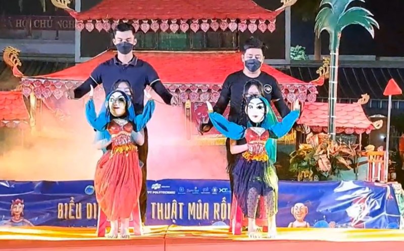 Người lưu giữ nghề múa rối cạn 200 năm tuổi ở Thái Nguyên