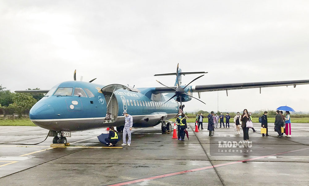 Trước khi được mở rộng, nâng cấp, Sân bay Điện Biên chỉ đảm bảo khai thác tàu bay ATR72 và tương đương. Ảnh: Văn Thành Chương