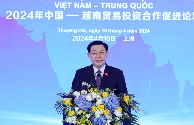 Chủ tịch Quốc hội gợi mở một số định hướng để phát huy hơn nữa tiềm năng, thế mạnh của Việt Nam - Trung Quốc. Ảnh: Nhan Sáng/TTXVN