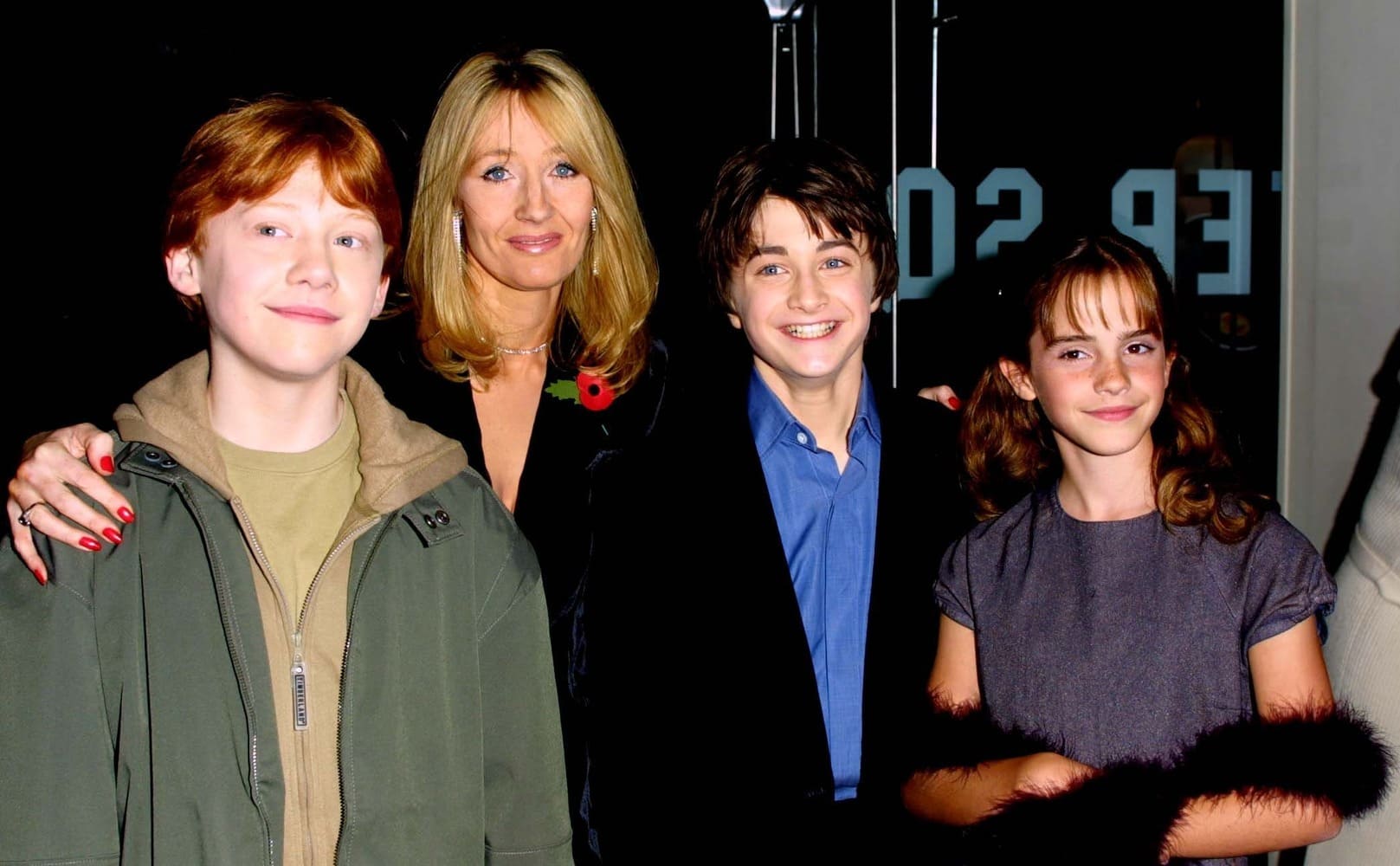 JK Rowling và dàn diễn viên đình đám phim “Harry Potter“. Ảnh: Instagram