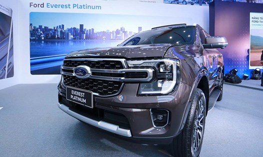 Xe ôtô Ford Everest Platinum (ảnh) và Ranger Stormtrak lộ diện ở Việt Nam. Ảnh: Thanh Vũ