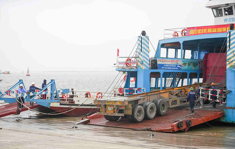 Hải Phòng sẽ huy động tối đa công suất các phà để phục vụ nhân dân, du khách trong dịp nghỉ lễ 30.4, 1.5. Ảnh: Đàm Thanh