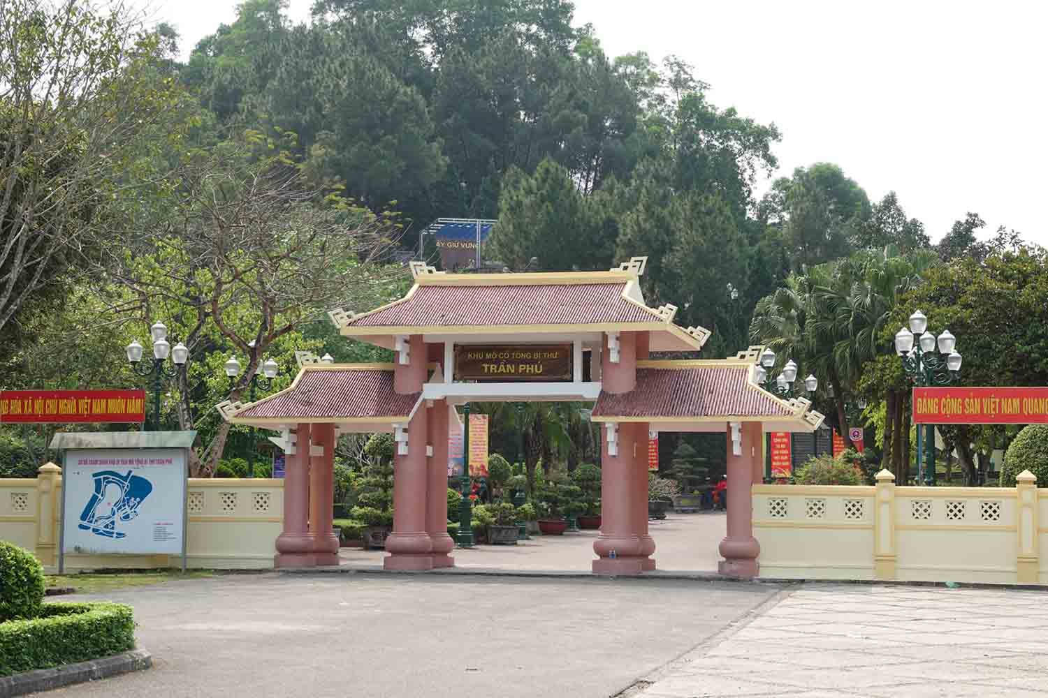 Khu mộ cố Tổng Bí thư Trần Phú. Ảnh: Trần Tuấn.