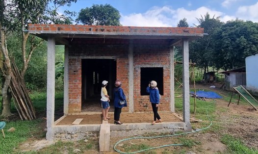 Một căn nhà xây cho hộ nghèo ở huyện Đakrông, tỉnh Quảng Trị hoàn thiện phần thô. Ảnh: H.Thơ
