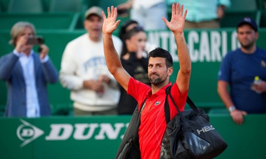 Novak Djokovic lần đầu tiên vào bán kết Monte-Carlo Masters kể từ năm 2015 nhưng cũng không thể đi xa hơn. Ảnh: Tennis 365