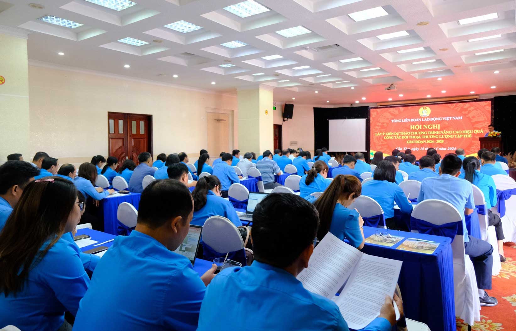 Quang cảnh hội nghị. Ảnh: Mỹ Ly