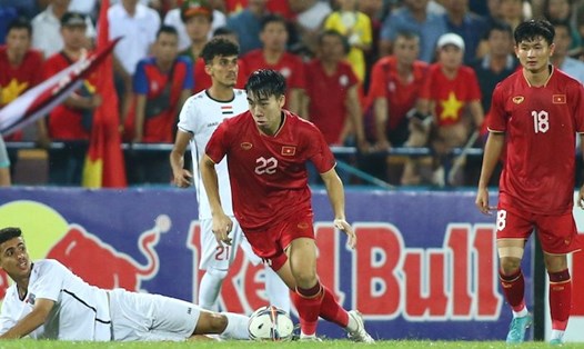U23 Việt Nam gặp U23 Kuwait trong trận đấu mở màn vòng chung kết U23 châu Á 2024. Ảnh: Minh Dân