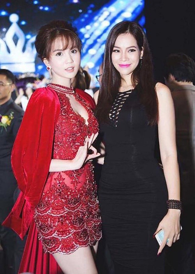 Ngọc Trinh và Đào Lan Phương chụp hình tại một sự kiện năm 2016. Ảnh: Facebook nhân vật.