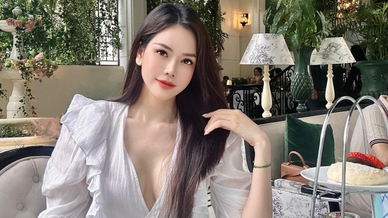 Con dâu tỉ phú Hoàng Kiều - cựu người mẫu Đào Lan Phương. Ảnh: Facebook nhân vật.