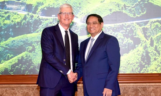 Thủ tướng Chính phủ Phạm Minh Chính tiếp Giám đốc điều hành Apple Tim Cook. Ảnh: Hải Nguyễn