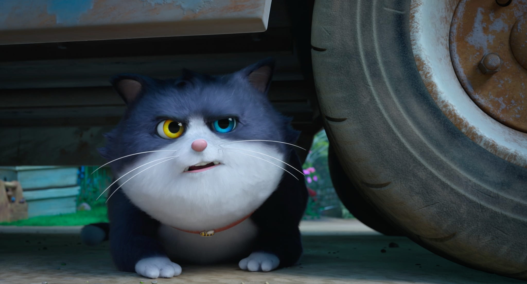 Tình tiết trong phim "Mèo mập mang 10 mạng". Ảnh: CGV.