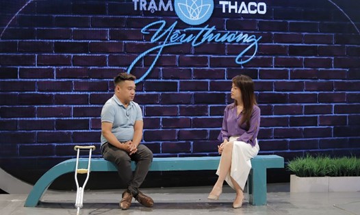 Chàng trai mắc căn bệnh bại não bẩm sinh Trần Thành Trung là khách mời trong chương trình "Trạm yêu thương". Ảnh: VTV
