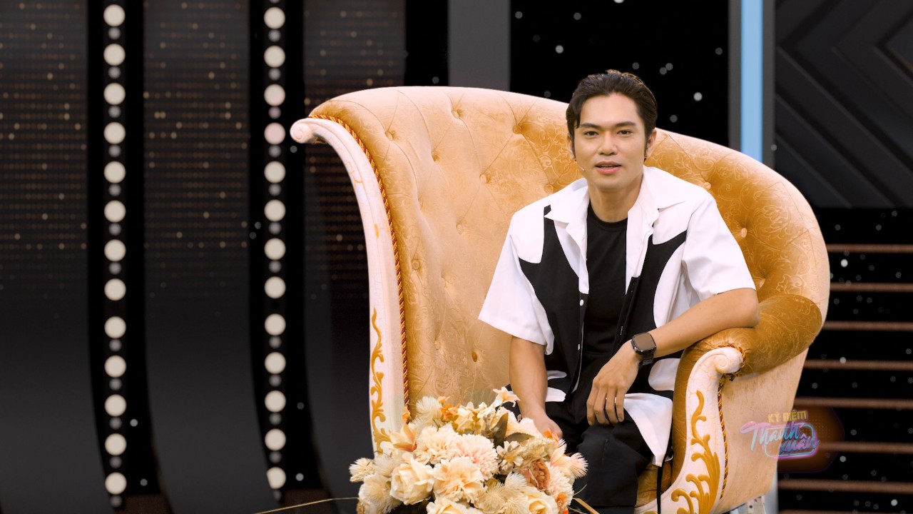 Bảo Kun tại chương trình “Kỷ niệm thanh xuân“. Ảnh: VTV9.