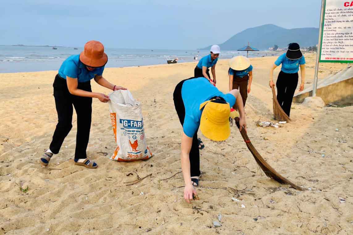 Việc làm ý nghĩa của đoàn viên. Ảnh: Hoài Thương.