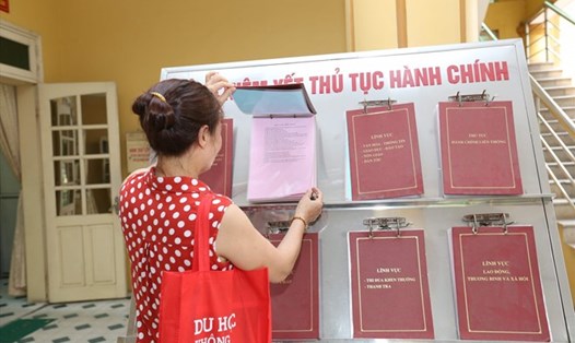 Công khai kết quả kỷ luật công chức và phiếu tín nhiệm Chủ tịch xã. Ảnh minh họa: Hải Nguyễn