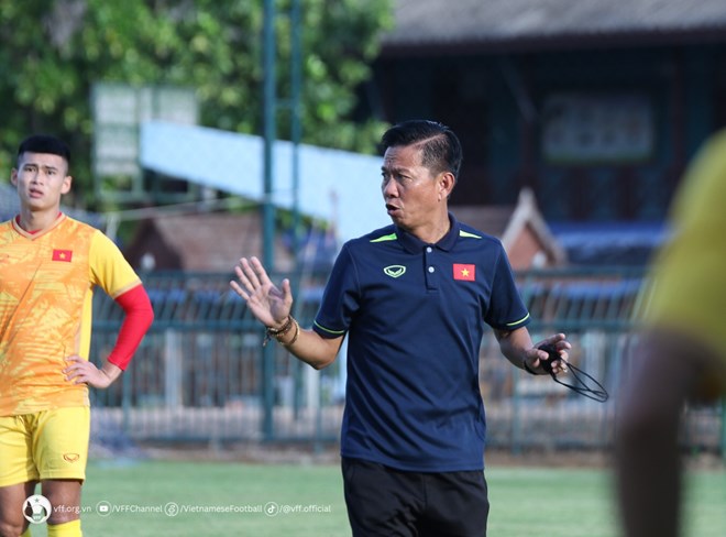 Huấn luyện viên Hoàng Anh Tuấn tự tin vào việc hiểu khả năng của dàn cầu thủ U23 Việt Nam sau nhiều năm làm việc ở các đội trẻ. Ảnh: VFF