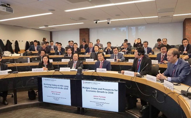 Phó Thủ tướng Chính phủ Lê Minh Khái dự Chương trình 
Lãnh đạo cao cấp (VELP) 2024 tại Mỹ. Ảnh: Bộ Ngoại giao