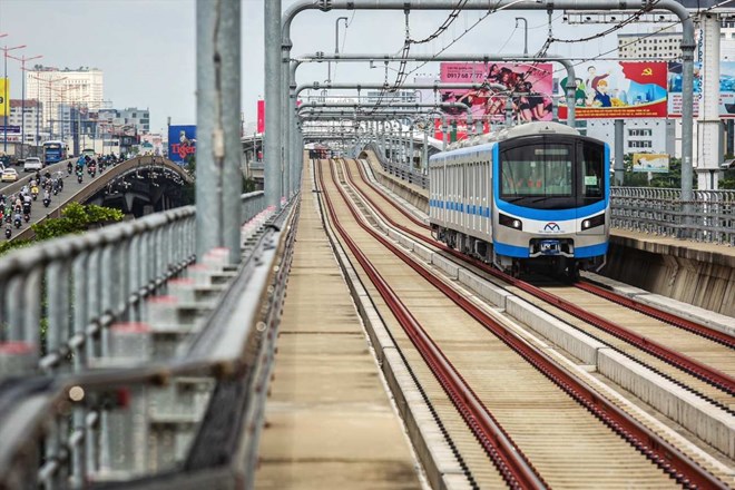 TPHCM đặt mục tiêu vận hành thương mại Metro số 1 từ tháng 10.2024. Ảnh: Anh Tú