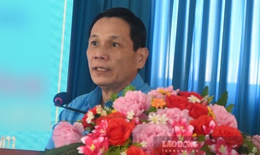 Chủ tịch LĐLĐ tỉnh Tiền Giang Lê Minh Hùng phát biểu kết luận tại hội nghị. Ảnh: Thành Nhân