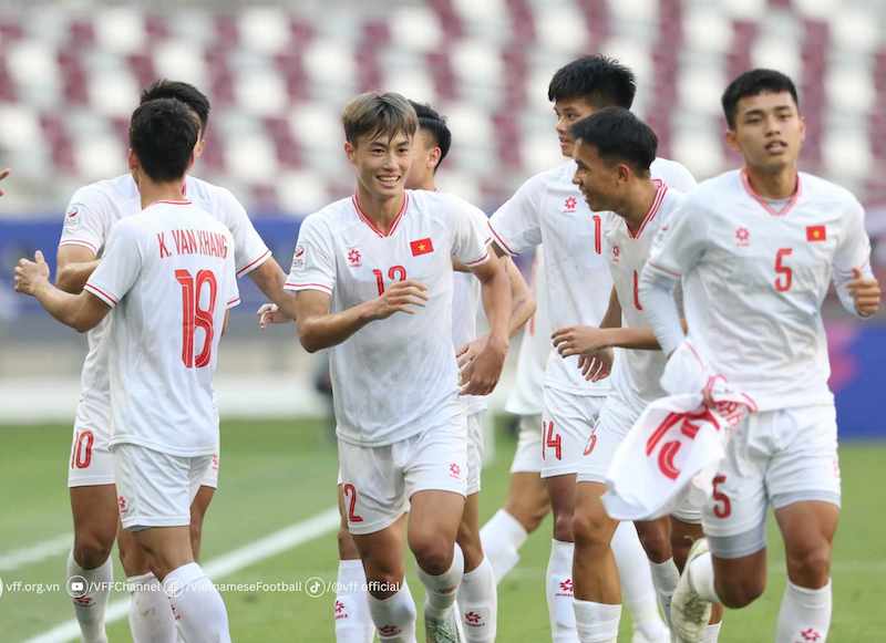 U23 Việt Nam giành vé vào tứ kết sớm 1 vòng đấu. Ảnh: VFF