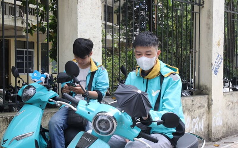 Mức phạt cho tài xế xe ôm công nghệ dừng đỗ xe sai quy định