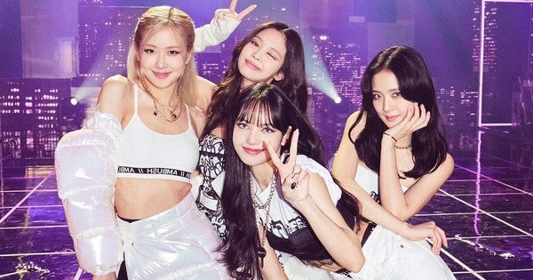 Blackpink có ít bài hát, tổng số sản phẩm chỉ xấp xỉ một album của Taylor Swift. Ảnh: YG