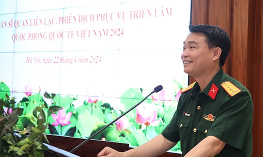 Đại tá Nguyễn Duy Minh - Phó Cục trưởng Cục Đối ngoại, Bộ Quốc phòng - phát biểu tại hội nghị. Ảnh: Bộ Quốc phòng