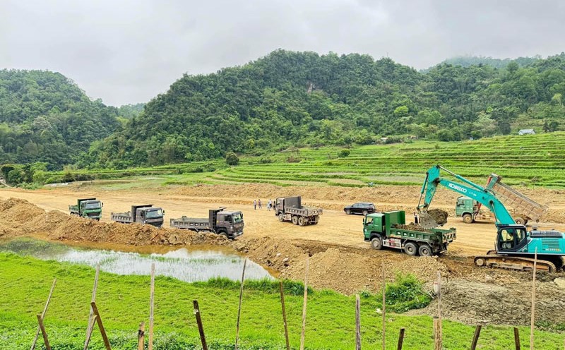 Tỉnh Cao Bằng sẽ dùng ngân sách để giải phóng mặt bằng bên phía Lạng Sơn để phục vụ xây dựng cao tốc Đồng Đăng - Trà Lĩnh. Ảnh: Trần Thanh Việt