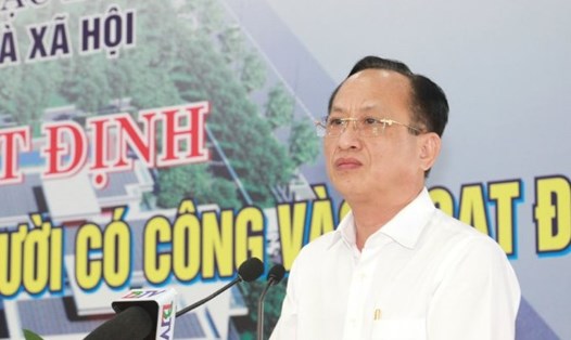 Chủ tịch UBND tỉnh Bạc Liêu Phạm Văn Thiều khẳng định, Bạc  Liêu luôn quan tâm đến người có công với cách mạng, gia đình chính sách. Ảnh: Nhật Hồ