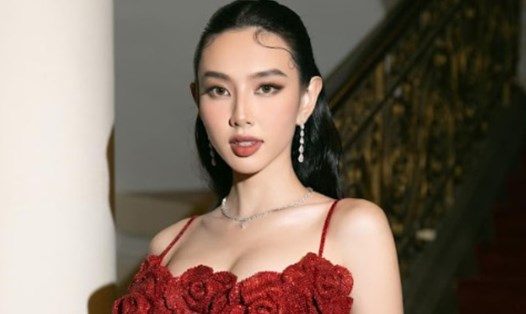 Hoa hậu Thùy Tiên tiếp tục ngồi ghế giám khảo Miss Grand Vietnam 2024. Ảnh: SenVang.